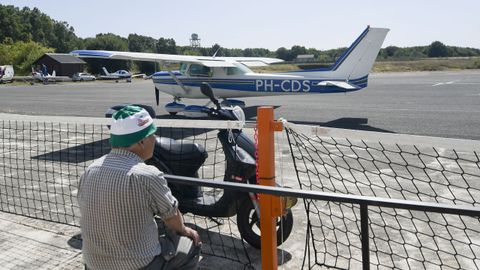 Reunión aeronáutica en Rozas