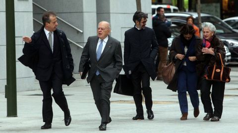 El expresidente catal�n Jordi Pujol y su esposa Marta Ferrusola, a su llegada para declarar a la Audiencia Nacional para dar explicaciones sobre su fortuna en Andorra en el 2016
