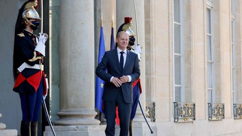 Olaf Scholz, candidato socialista a la cancillera alemana, ayer en Pars