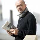 Lucio Mart�nez Pereda es profesor en el IES de Valadares. 