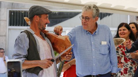 Nueve carrozas participaron en el desfile de la Festa da Vendima de Leiro