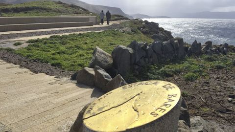 Plaque indicating latitude in Estaca de Bares.