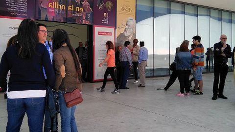 Un centenar de asturianos se presenta al casting de �Pasapalabra� en Avil�s.Un centenar de asturianos se presenta al casting de �Pasapalabra� en Avil�s 