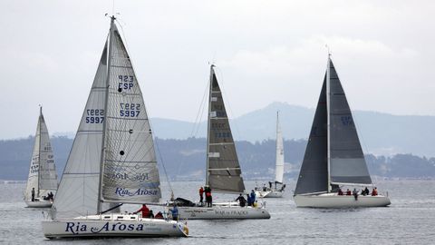Imagen de los participantes de la Regata Frinsa instantes antes de tomar la salida.