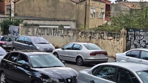 Pintada en un muro en Oviedo