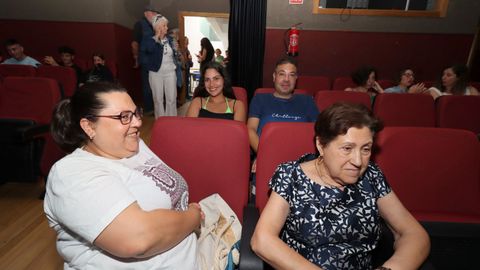 PRESENTACION DEL LIBRO DAS PIONEIRAS AS PRIMEIRAS FEDERADAS DE ANTON RODRIGUEZ GALLARDO EN LA CASA DE CULTURA