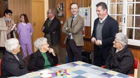 Unha visita institucional que se ten feito  Casa do Maior do Couto 