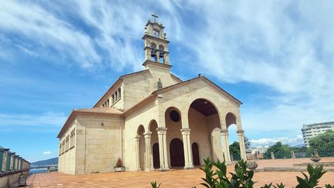 La iglesia nueva de la parroquia de Alcabre.