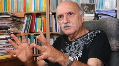 Jaume Carbonell fue director de �Cuadernos de Pedagog�a� hasta su jubilaci�n