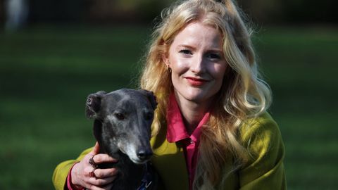 La fontanera Hannah Spencer acaba de ganar para Los Verdes un esca�o en un distrito del sur de Manchester donde siempre hab�an ganado los laboristas