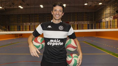 Alejandro Aldana es el nuevo mster del Volei Dumbra