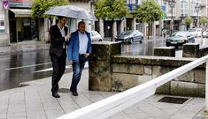 El exteniente de alcalde Andr�s Garc�a Mata, ayer, antes de su cita con el juez. 