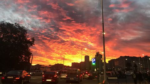 AS� AMANECI� HOY A CORU�A 