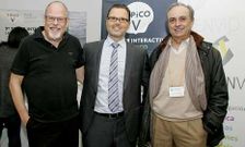 El israel� Ron Dagan (izquierda) con Federico Martin�n y Juan Picazo, ayer en Santiago. 