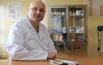 El m�dico ferrolano es partidario de insistir en la prevenci�n desde atenci�n primaria. 