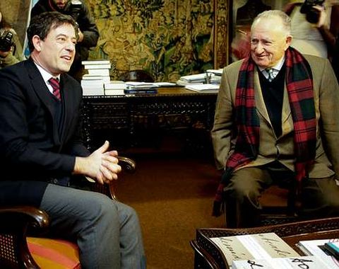 Besteiro, con Alonso Montero en la sede de la RAG.