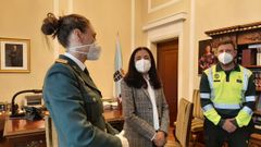 A sarxentoa Lucena, � esquerda, na Subdelegaci�n do Goberno