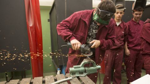 La FP b�sica es una etapa fundamental para evitar que los alumnos planten los estudios antes de tener el t�tulo de ESO