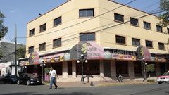 Vista del Bar El Le�n de Oro, propiedad de Jos� Gonz�lez