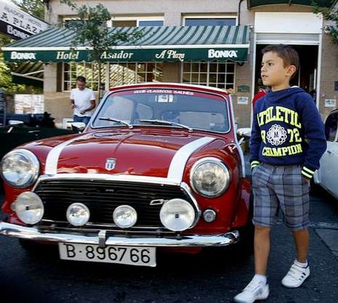 La muestra de este fin de semana est� organizada por la asociaci�n Cl�sicos Vilagarc�a.