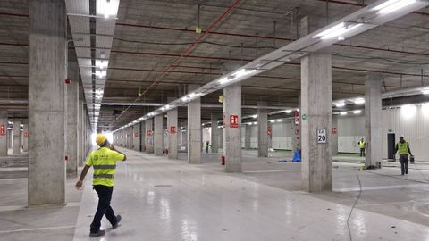 Zona de aparcamiento de turismos, donde tendrán cabida unos 500 vehículos.