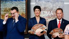 La ministra de Inclusi�n, Seguridad Social y Migraciones, Elma Saiz, y el presidente del Principado de Asturias, Adri�n Barb�n (izda), inauguran la Feria Internacional de Muestras de Asturias (Fidma),