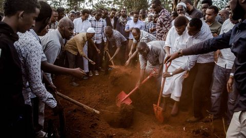 Entierro de una de las v�ctimas del atentado de Nairobi, reivindicado por la milicia islamista Al Shabbab