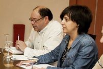Jos� Castro, de UGT, y la alcaldesa de Silleda, Paula Fern�ndez.