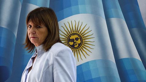 Patricia Bullrich, antes de la conferencia de prensa en Buenos Aires.