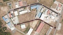 Vista a&eacute;rea del pol&iacute;gono industrial de O Reboredo en la est&aacute;n marcadas en negro las calles donde se actuar&aacute;