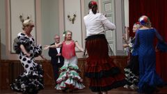 La fiesta de fin de curso en el Crculo de las Artes.