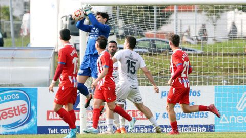Partido de Tercera Federaci�n entre el Noia y el Polvor�n