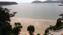 Playa de Sacido, en Viveiro, espectacular pero inaccesible