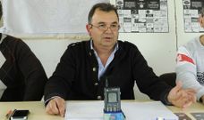 L�pez agarda que a feira est� ateigada malia a que se pronostica chuvia 