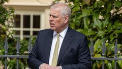 El rey Carlos III retira sus ttulos y su residencia a su hermano Andrs