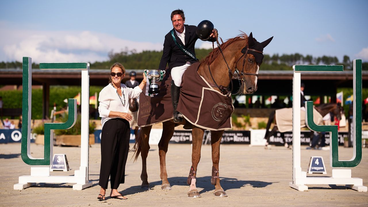 Iván Serrano gana de forma brillante el Gran Premio Casas Novas Trofeo Marqués de Riscal