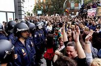 Manifestantes en la plaza de Neptuno, durante la protesta frente al Congreso el mes pasado.