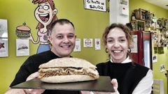 Roberto y Amalia, con el bocadillo de lasa�a