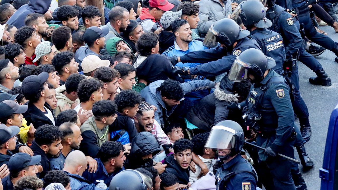 Ceuta calcula que aún quedan 13.000 migrantes 50 días después de la invasión