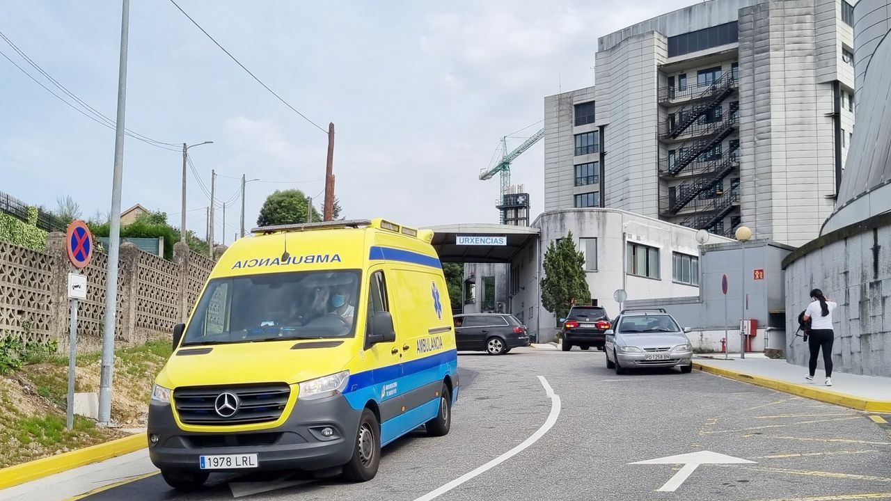 Trasladan al hospital a una mujer por inhalar humo en un incendio en su ...