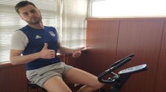 Iago L�pez, jugador monfortino del Berganti�os, est� en cuarentena en su casa