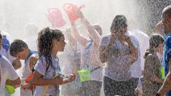 �Mira todas las fotos de los San Juerguines y el preg�n del Carme dos Pincheiros!