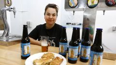 Mariela Iriarte, al frente de Augas Santas, con f�brica en Barreiros y local hostelero A Ribeira en Foz