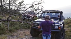 Voluntarios patrullan para prevenir los incendios en Barro (Pontevedra)