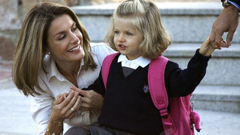 Primer d�a de colegio de la infanta Leonor en septiembre del a�o 2008.