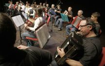 Imagen de archivo de una actuaci�n de Os L�stregos. 