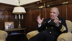 En la imagen, Ignacio Frutos, que firmar� el convenio junto a Julio Abalde, rector de la UDC