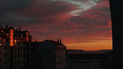 AMANECER EN LOS ROSALES