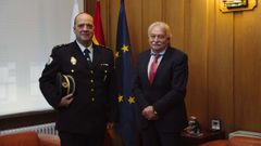 Breog�n Rigo, nuevo jefe de la Polic�a Auton�mica de Ourense, y Emilio Gonz�lez, subdelegado del Gobierno