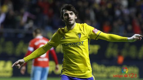 Eugeni celebra su gol al Lugo